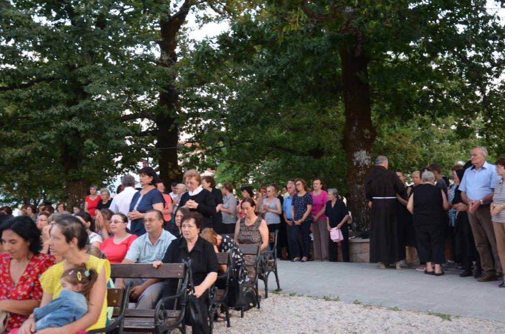 Devetnice u Posušju