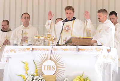 MLADA MISA FRA TOMISLAVA CRNOGORCA